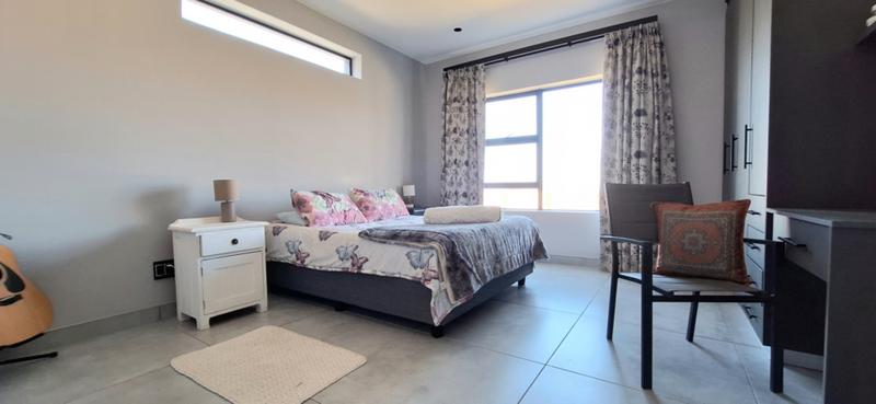 4 Bedroom Property for Sale in Island View Western Cape